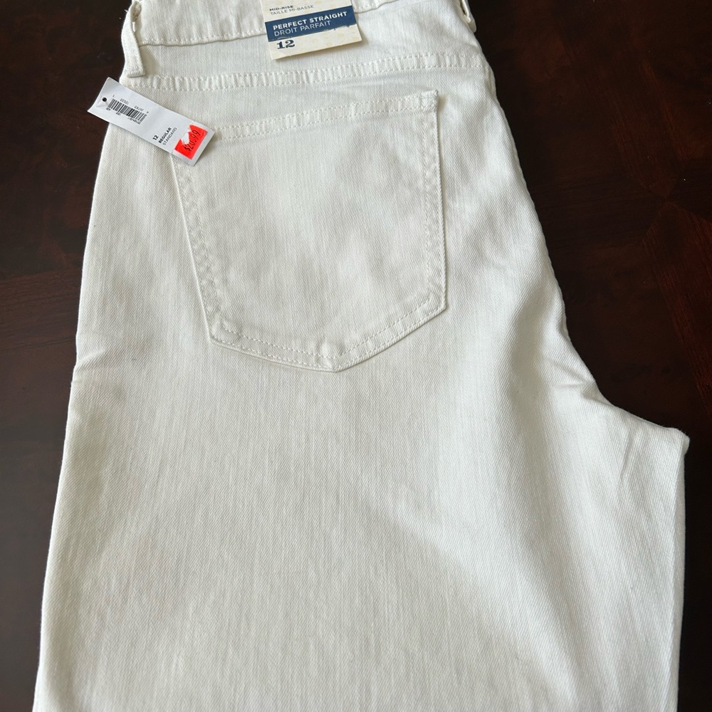 Old Navy Cream Perfect Straight Jeans